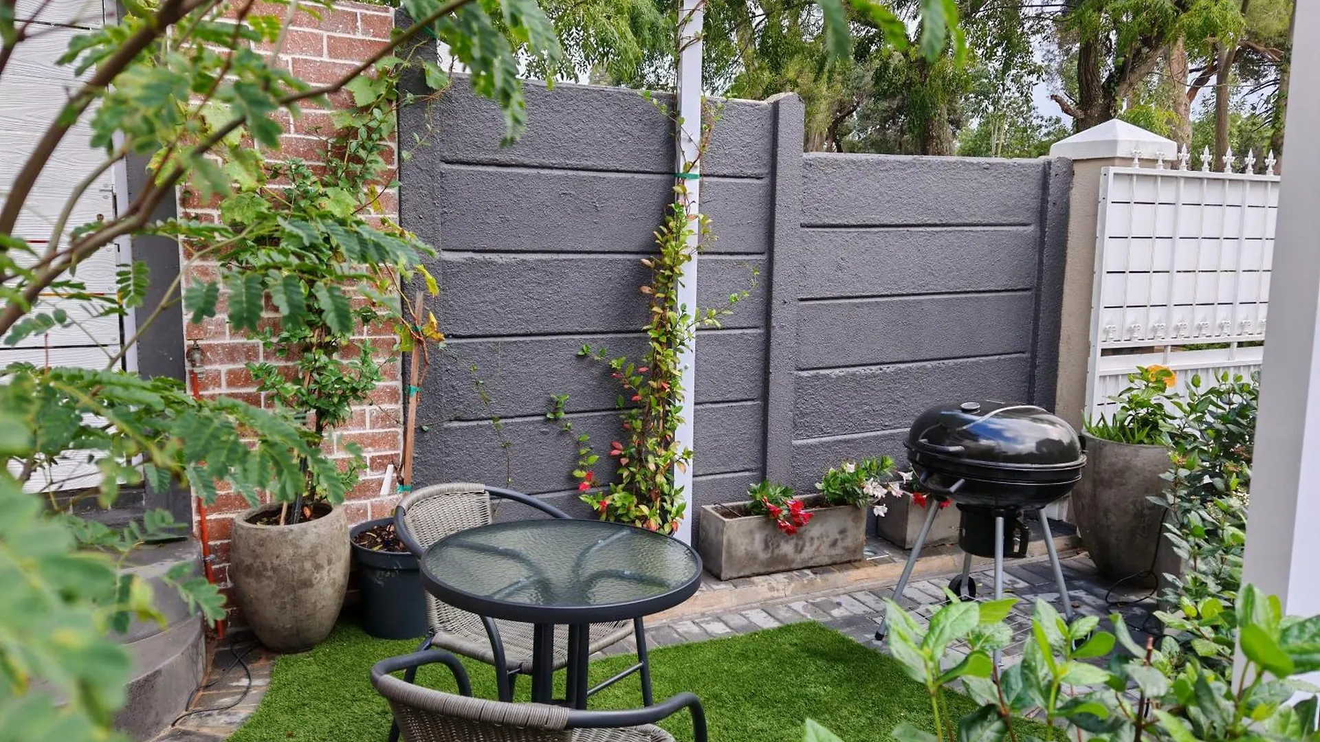 Leafy Retreat Kenridge Apartment Durbanville South Africa